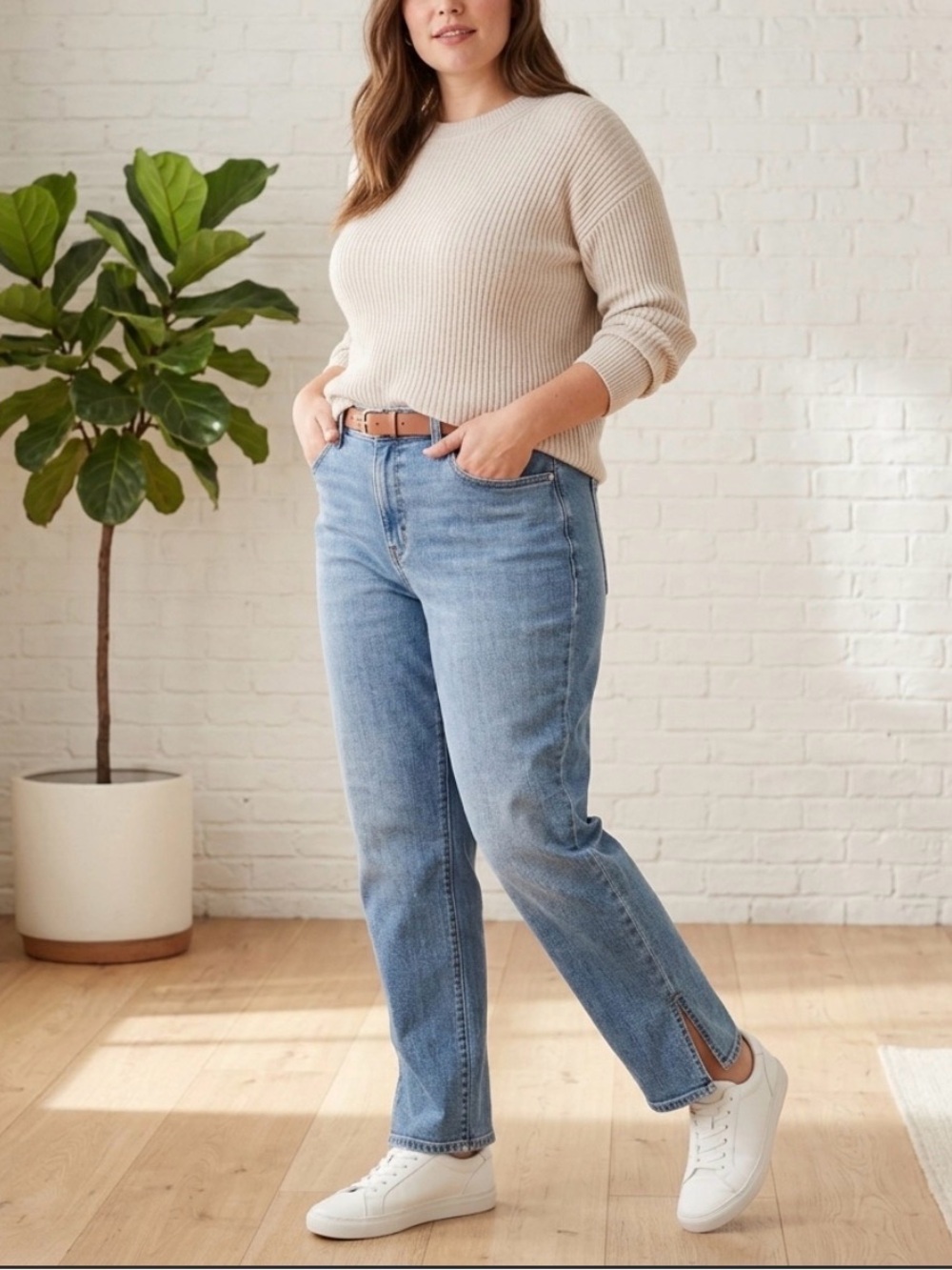 Old Navy Curvy Straight Jeans 12 High Rise Blue Wash Slit Hem Secret Smooth